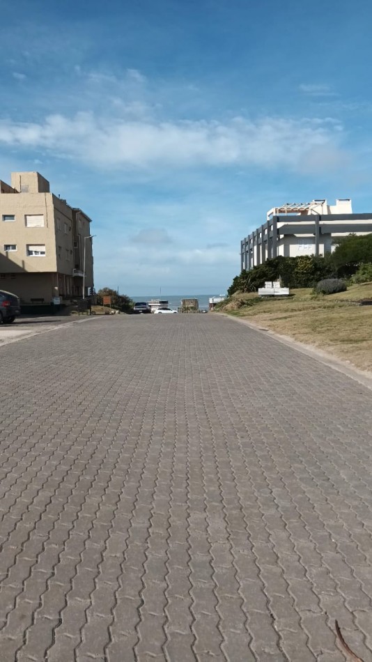 OPORITUNIDAD PINAMAR DEPTO 3 AMB A 70 MTS DEL MAR