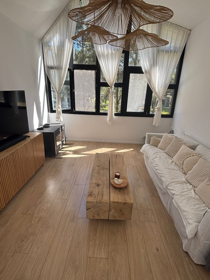 CASA EN ALQUILER TEMPORARIO EN LA HERRADURA