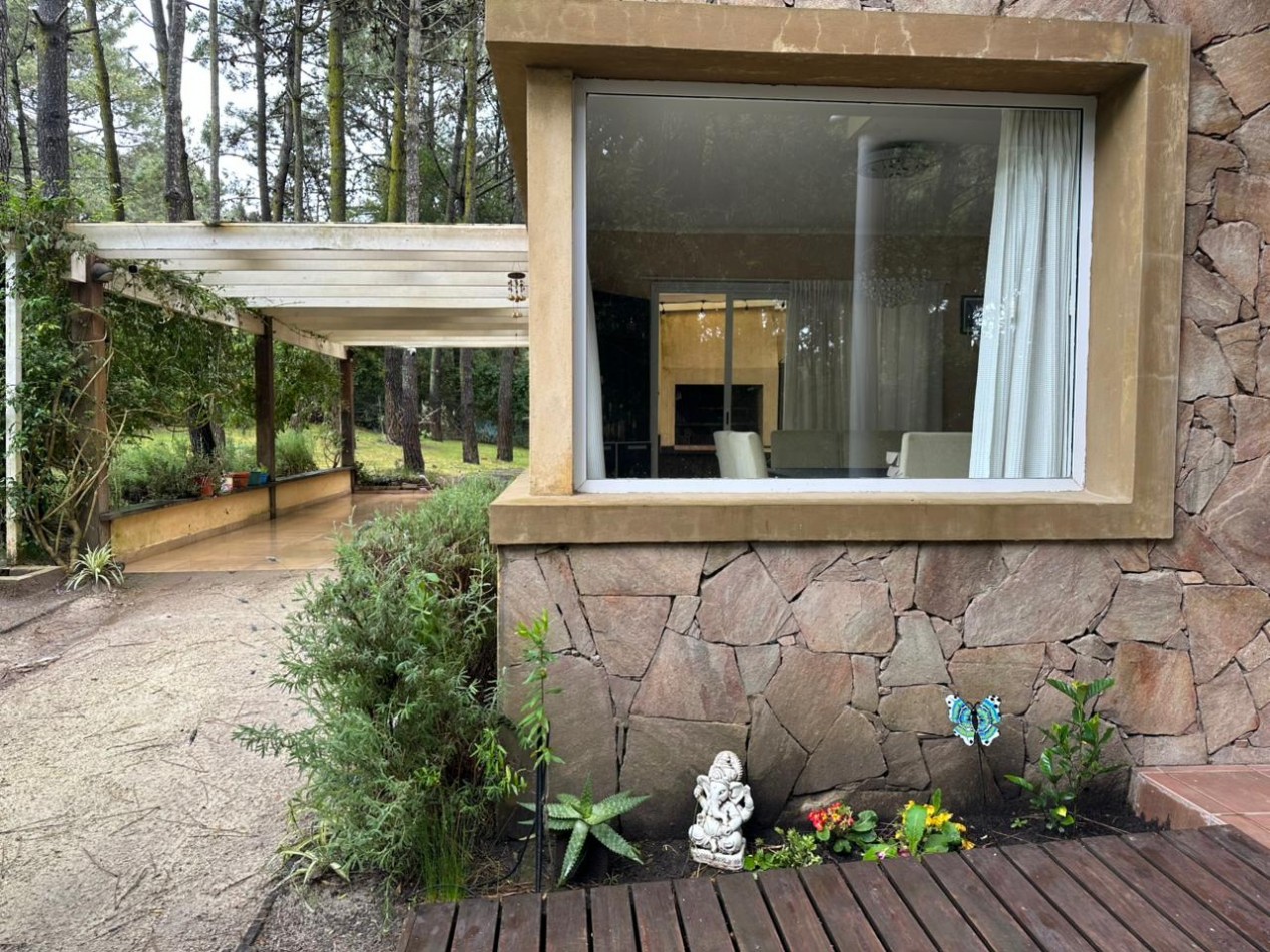 CASA EN ALQUILER TEMPORARIO 3HAB.2 BAÑOS.PARRILLA.JARDIN.ESTACIONAMIENTO CUBIERTO.BARRIO NAYADES