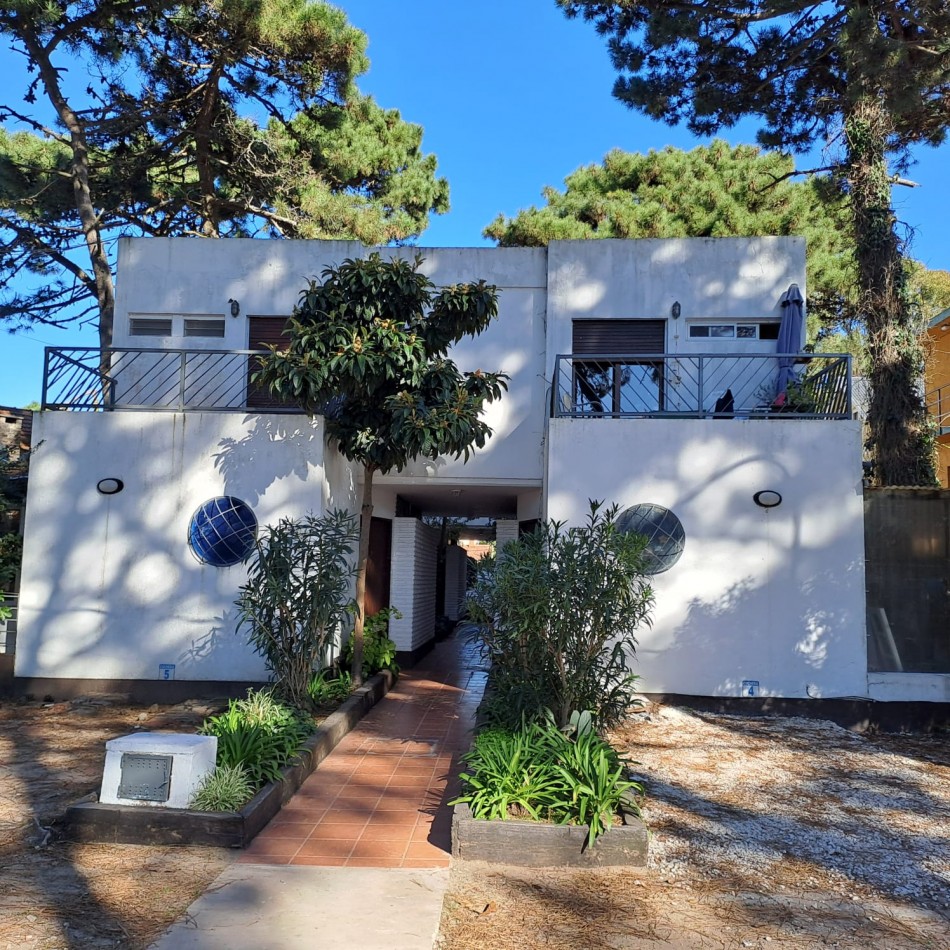 OPORTUNIDAD DUPLEX EN VENTA EN PINAMAR
