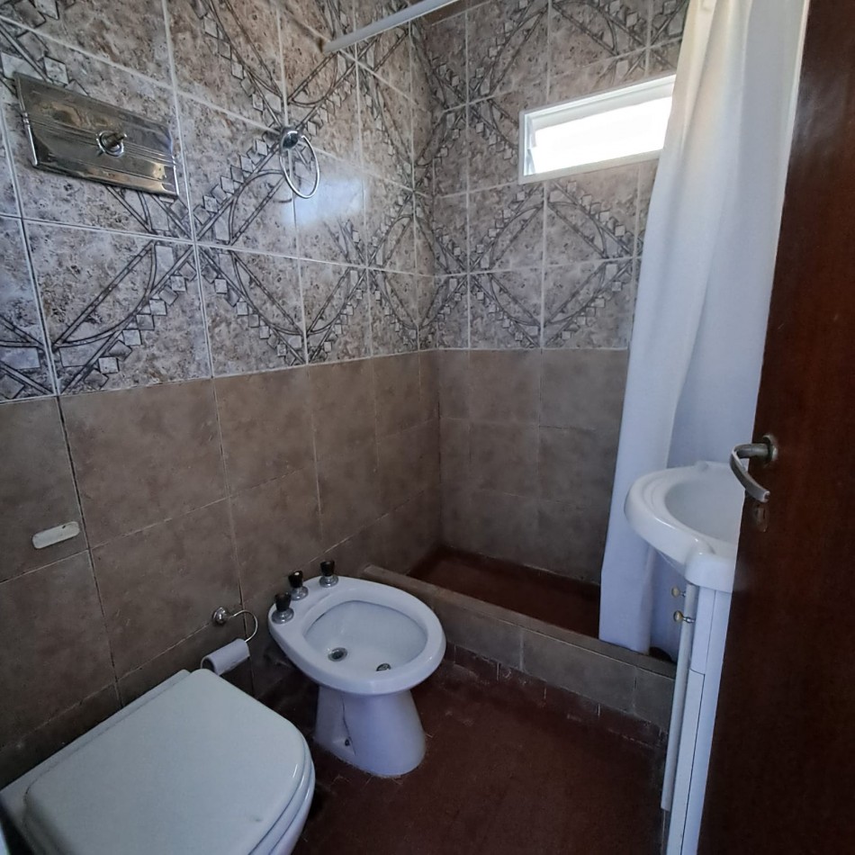 OPORTUNIDAD DUPLEX EN VENTA EN PINAMAR