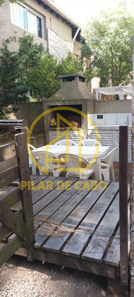 TRIPLEX EN VENTA EN PINAMAR NORTE 3 HABITACIONES 1 TOILETTE 2 BAÑOS COCHERA 