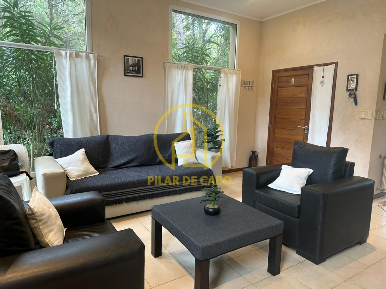 CASA EN ALQUILER TEMPORARIO 3HAB.2 BAÑOS.PARRILLA.JARDIN.ESTACIONAMIENTO CUBIERTO.BARRIO NAYADES