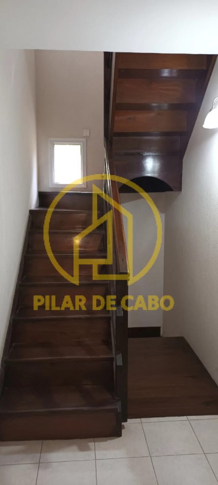 TRIPLEX EN VENTA EN PINAMAR NORTE 3 HABITACIONES 1 TOILETTE 2 BAÑOS COCHERA 