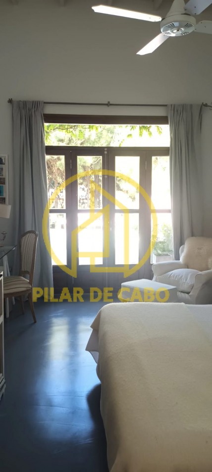  CASA EN ALQUILER TEMPORARIO EN PINAMAR 2HABITACIONES.PILETA.
