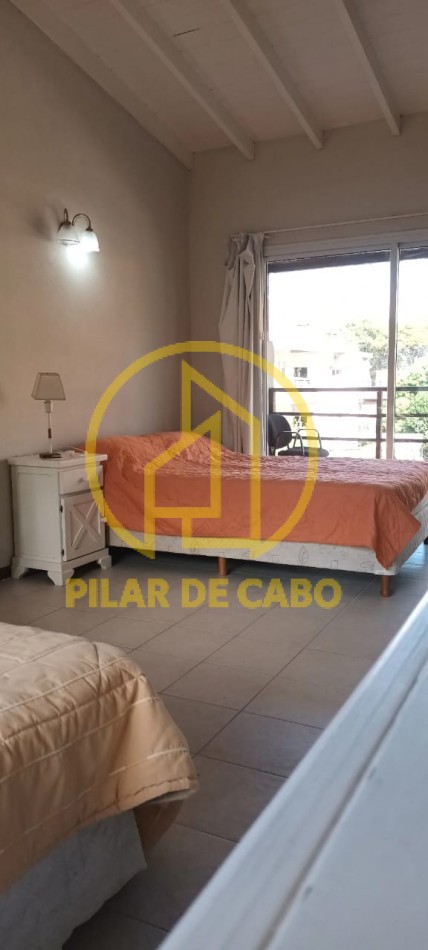 TRIPLEX EN VENTA EN PINAMAR NORTE 3 HABITACIONES 1 TOILETTE 2 BAÑOS COCHERA 
