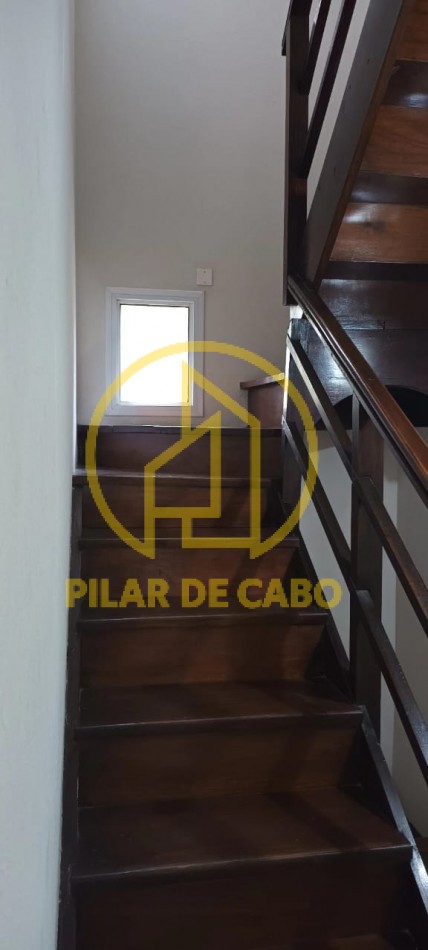TRIPLEX EN VENTA EN PINAMAR NORTE 3 HABITACIONES 1 TOILETTE 2 BAÑOS COCHERA 