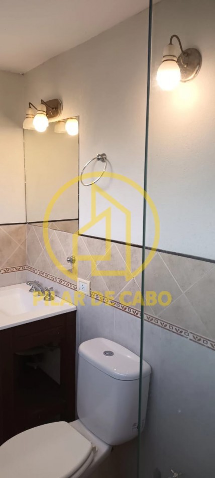 TRIPLEX EN VENTA EN PINAMAR NORTE 3 HABITACIONES 1 TOILETTE 2 BAÑOS COCHERA 