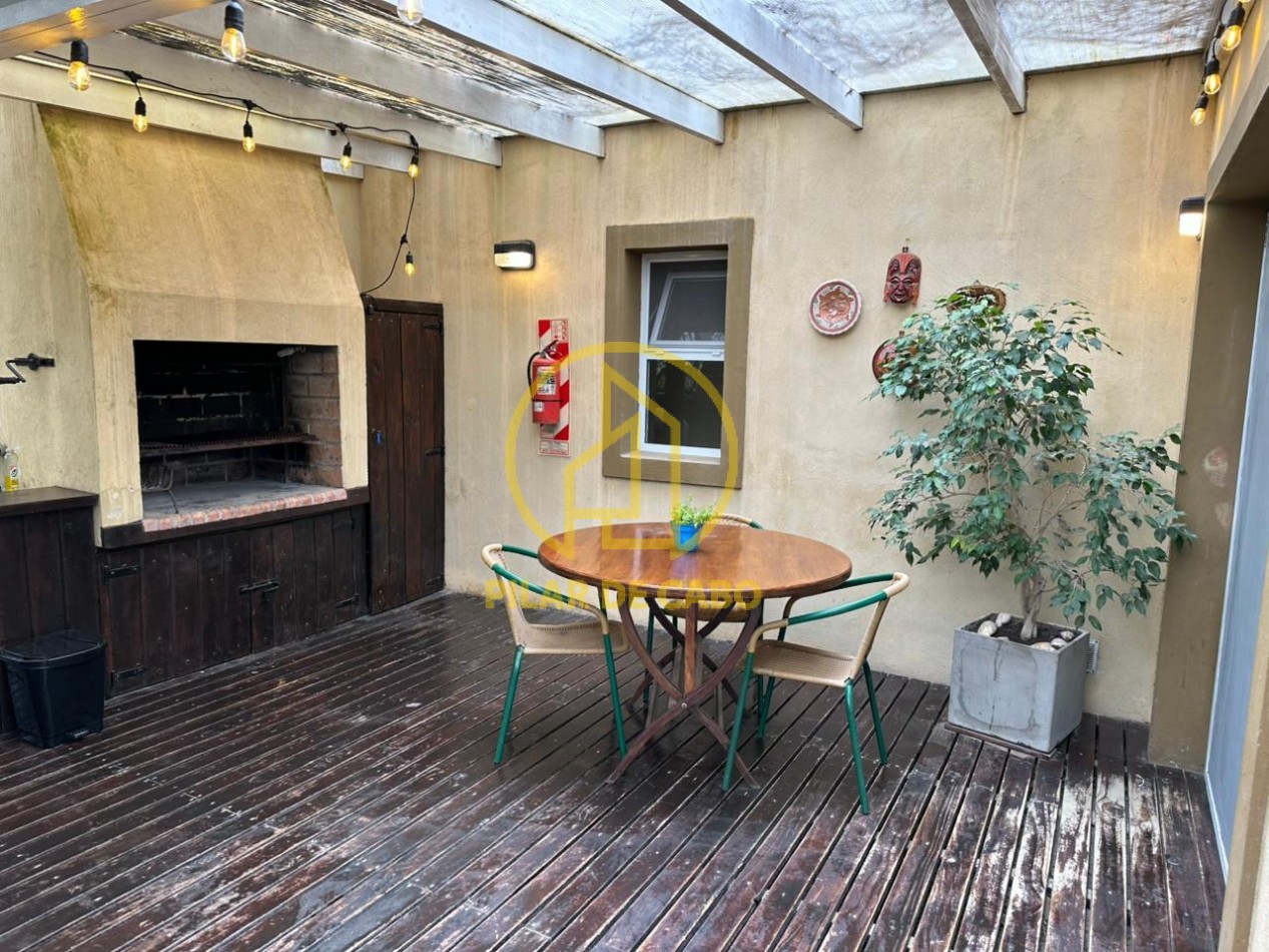 CASA EN ALQUILER TEMPORARIO 3HAB.2 BAÑOS.PARRILLA.JARDIN.ESTACIONAMIENTO CUBIERTO.BARRIO NAYADES