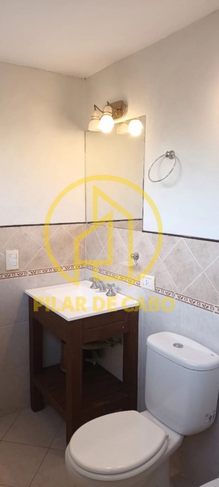 TRIPLEX EN VENTA EN PINAMAR NORTE 3 HABITACIONES 1 TOILETTE 2 BAÑOS COCHERA 