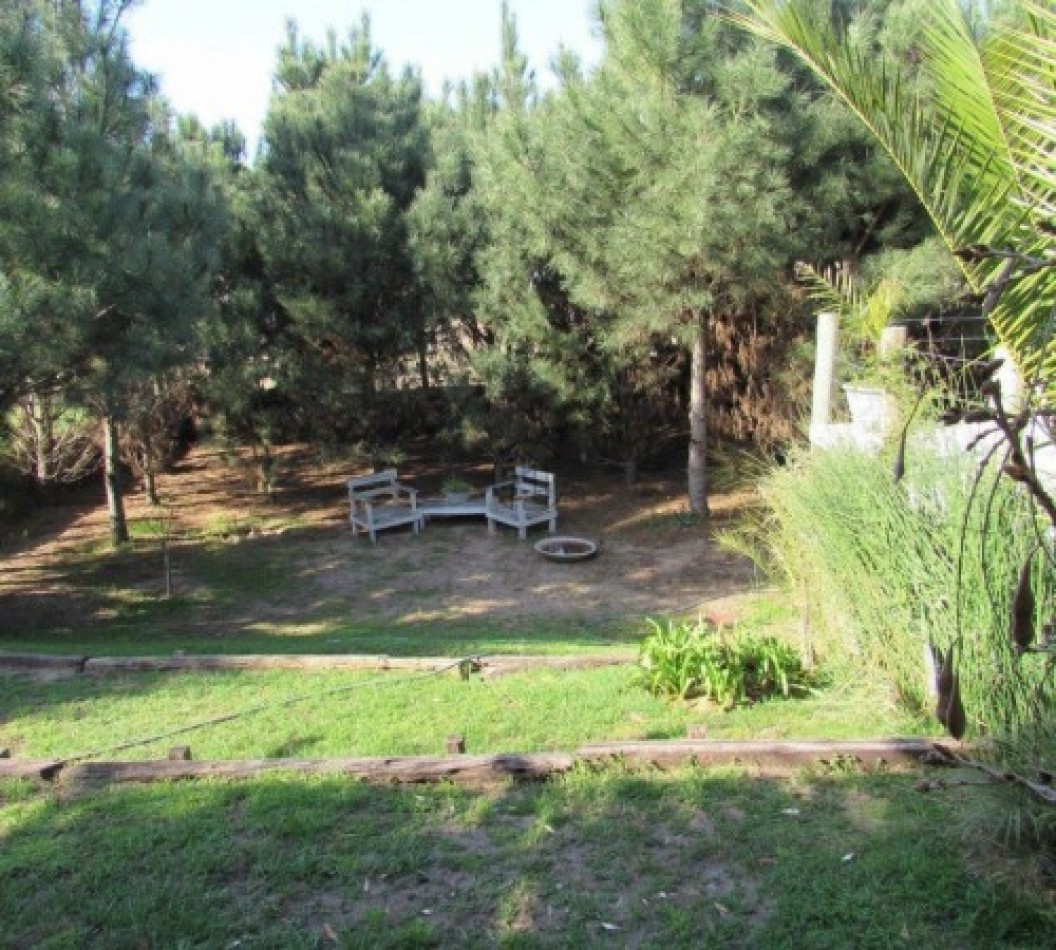  IMPERDIBLE CASA EN VENTA PINAMAR 2HABITACIONES.PILETA.GAS NATURAL.