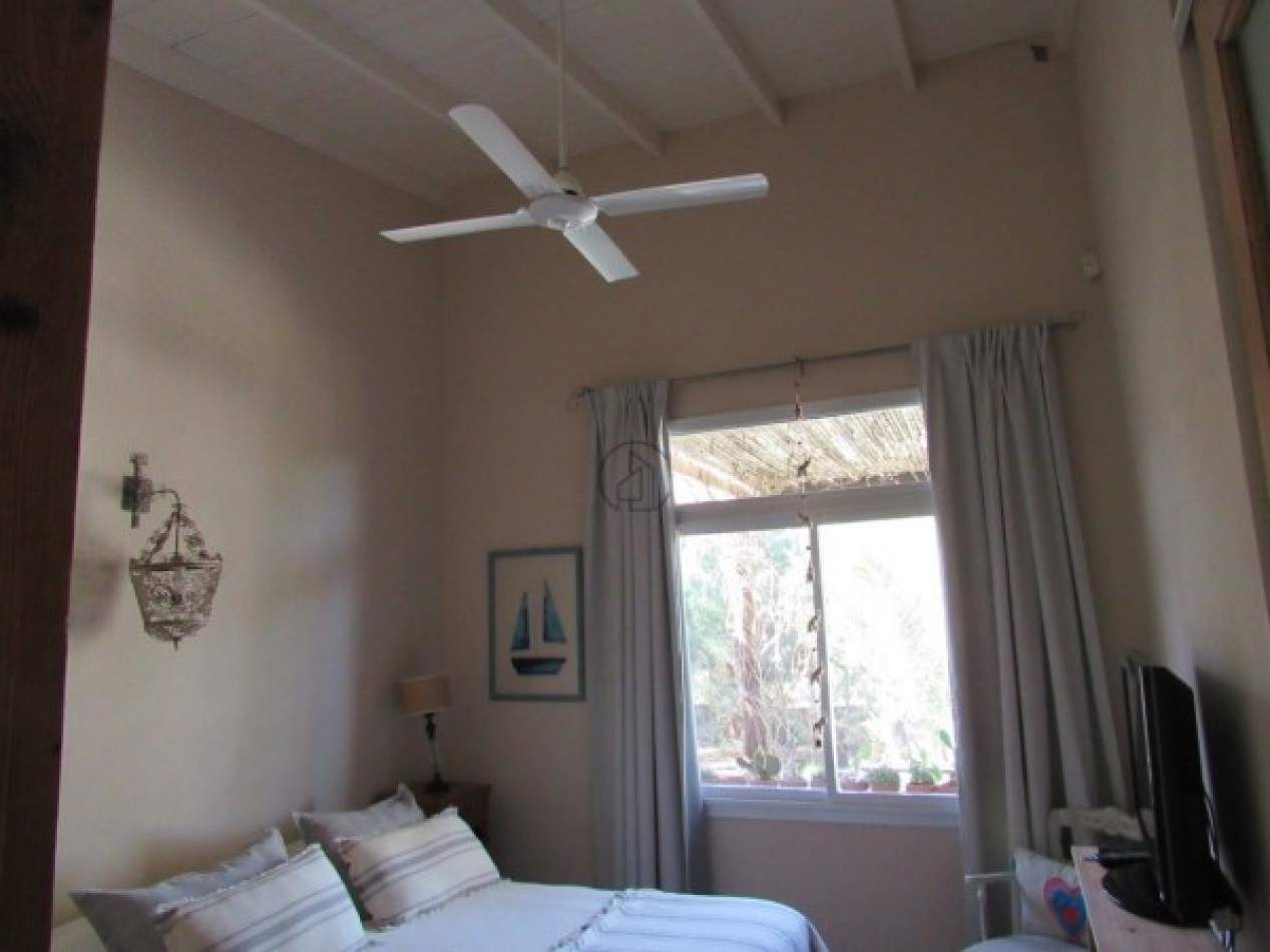  IMPERDIBLE CASA EN VENTA PINAMAR 2HABITACIONES.PILETA.GAS NATURAL.