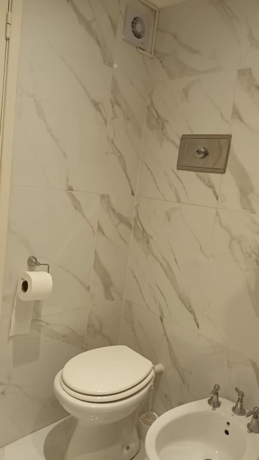 DEPARTAMENTO EN ALQUILER TEMPORARIO EN PINAMAR  P/6 PERSONAS VISTA AL MAR CON CON COCHERA CUBIERTA