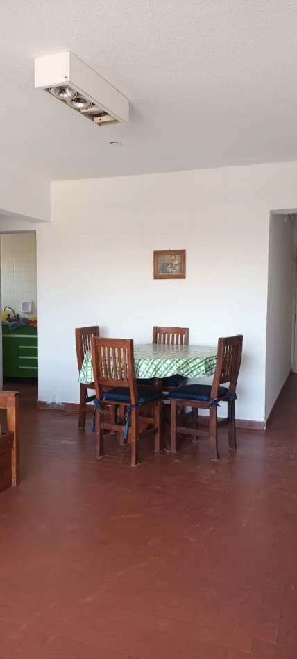 VENTA EN PINAMAR 2 AMB CENTRO