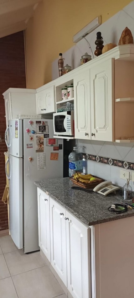 CASA EN VENTA PINAMAR NORTE  PERMUTA EN PARTE DE PAGO POR DEPTO. EN CABA.(CONSULTAR ZONAS DE PREFERENCIAS