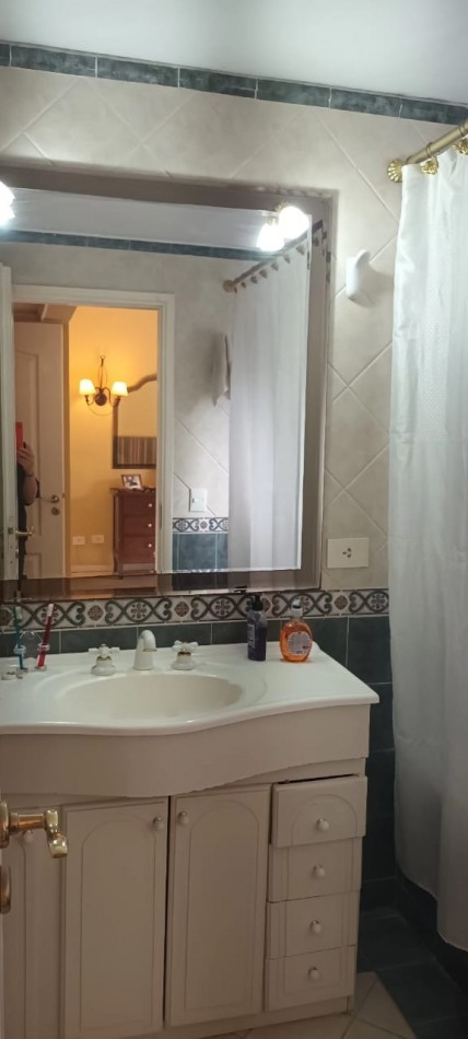 CASA EN VENTA PINAMAR NORTE  PERMUTA EN PARTE DE PAGO POR DEPTO. EN CABA.(CONSULTAR ZONAS DE PREFERENCIAS