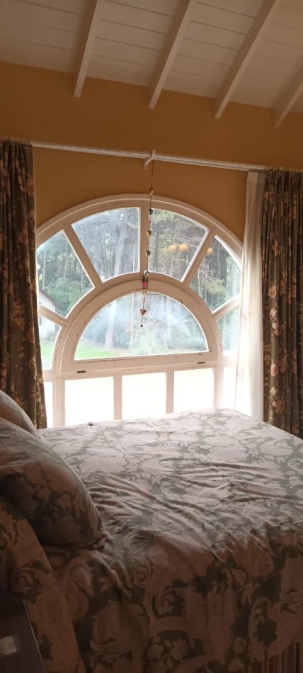 CASA EN VENTA PINAMAR NORTE  PERMUTA EN PARTE DE PAGO POR DEPTO. EN CABA.(CONSULTAR ZONAS DE PREFERENCIAS