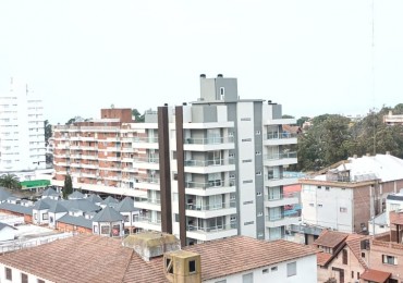 DEPARTAMENTO EN VENTA DOS AMBIENTES CON COCHERA EN PINAMAR CENTRO